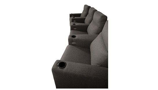 Butaca cine detalle de porta bebidas